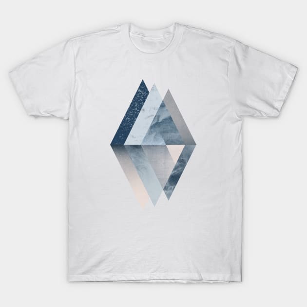 Abstract geometric art T-Shirt by Natalatrala